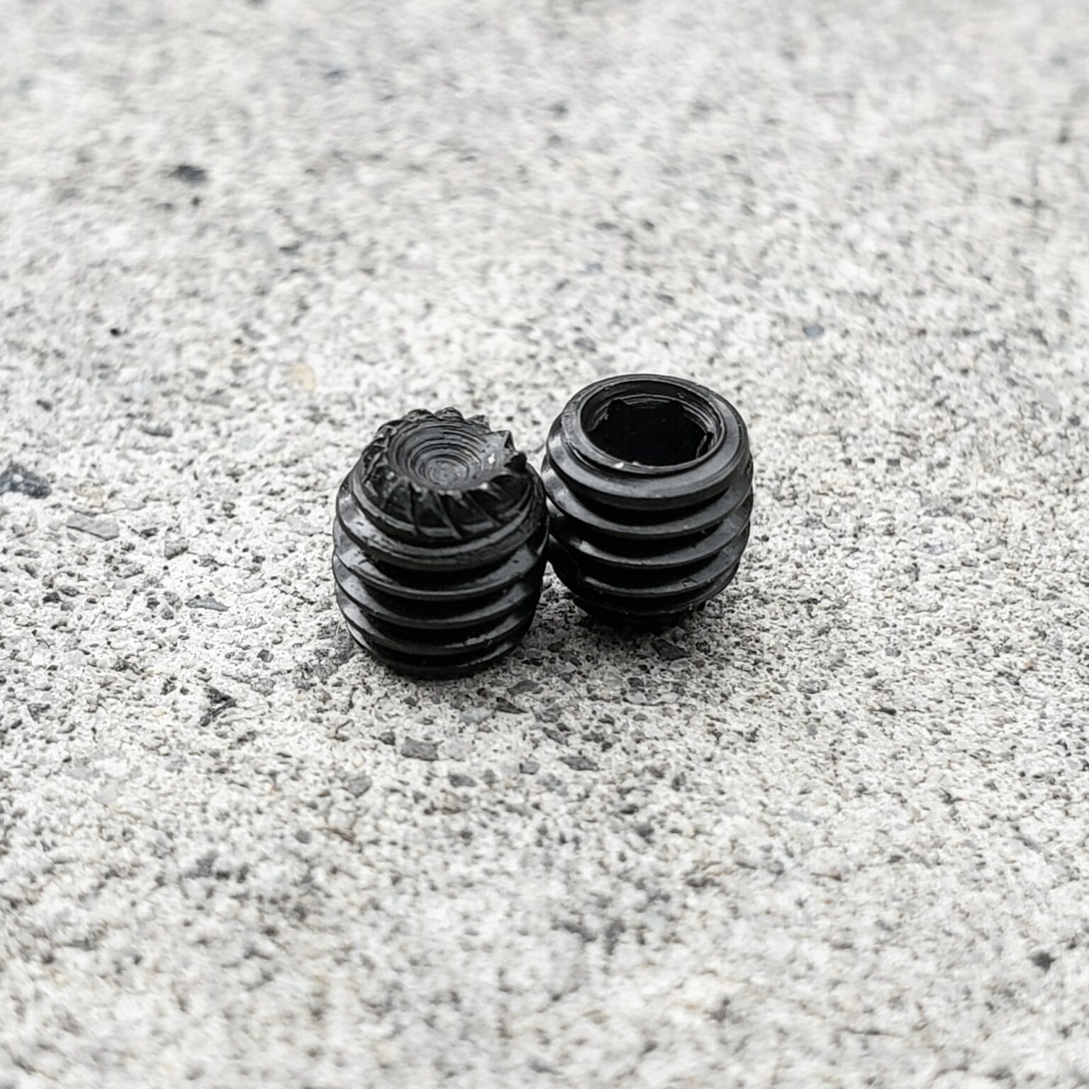 Gas Block Set Screws Knurled (Pair) Trajectory Arms